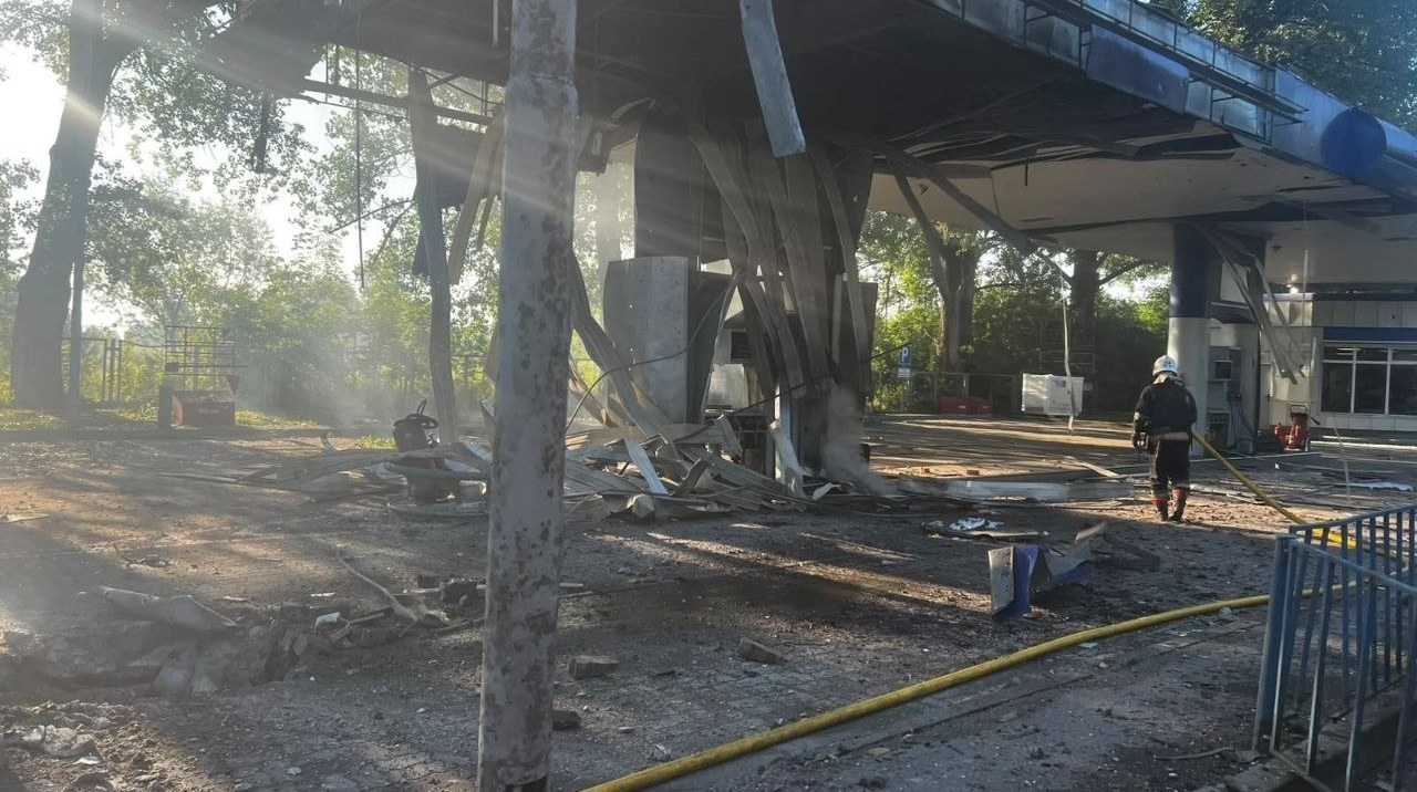 Хто, коли і де підписав наказ про зупинку АЗС Коростенщини під час тривог