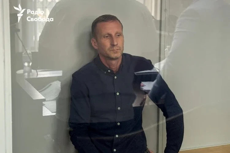 60 діб під вартою для Гончарука: що суд вирішив у справі про удар по виставці зброї