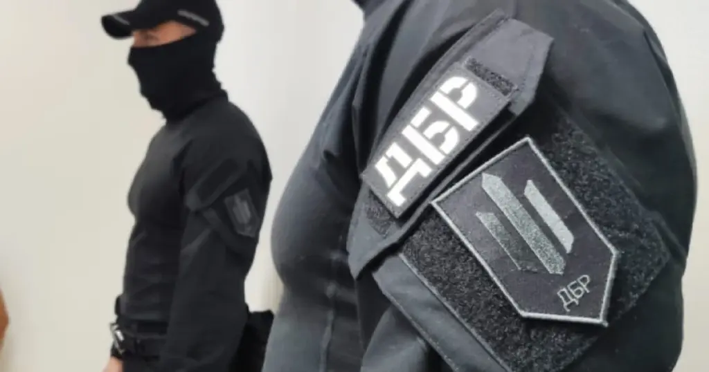Обшуки у військових частинах (Фото: Державне бюро розслідувань)