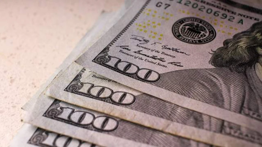 НБУ ухвалив курс долара 44,75 та євро 51,54 на середу, 5 серпня