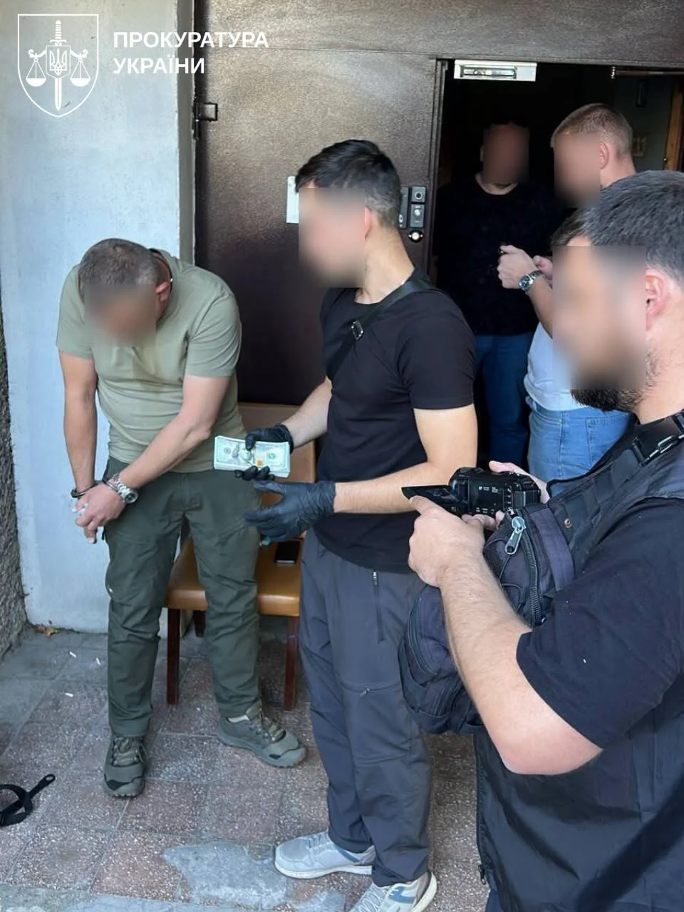 Миколаївський обласний ТЦК: етапи справи про хабар від 5 до 15 тисяч доларів