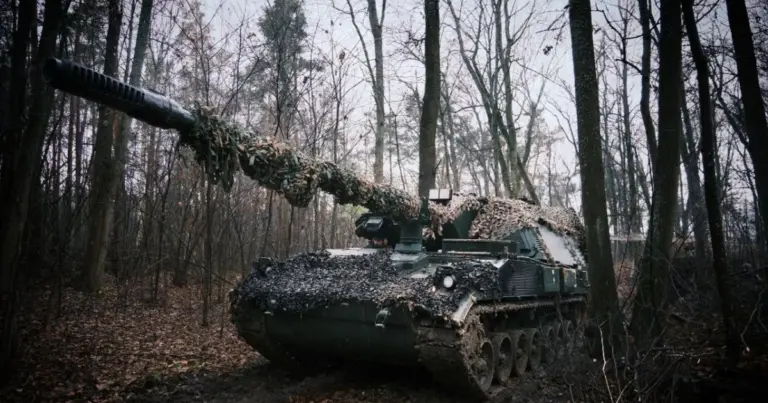 Російські військові, фото Associated Press, за підписом ТСН